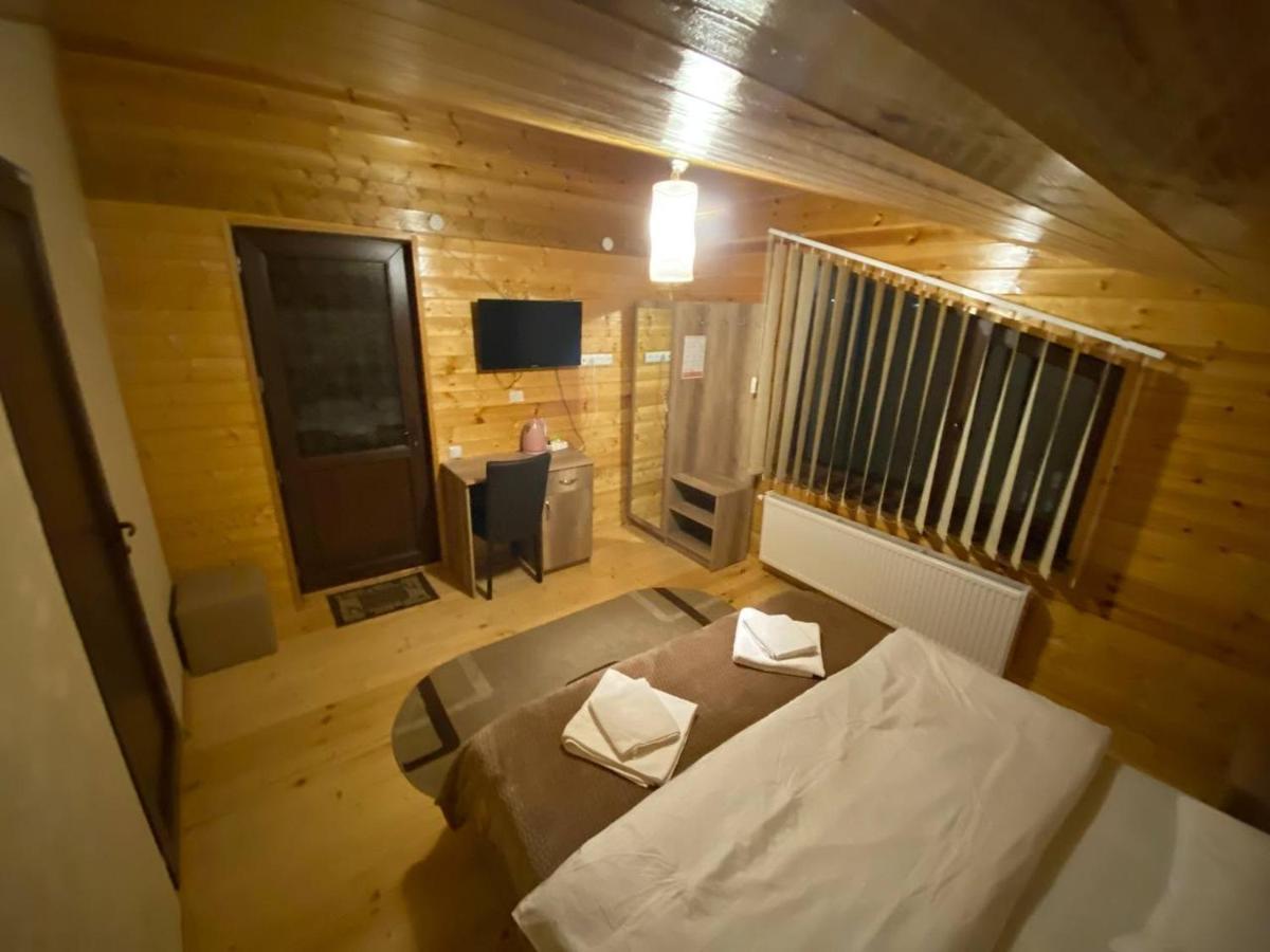 Four Season In Kazbegi Hotel Bagian luar foto