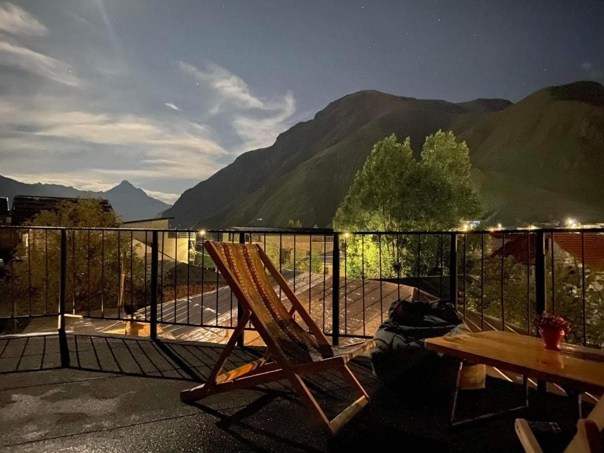 Four Season In Kazbegi Hotel Ruang foto